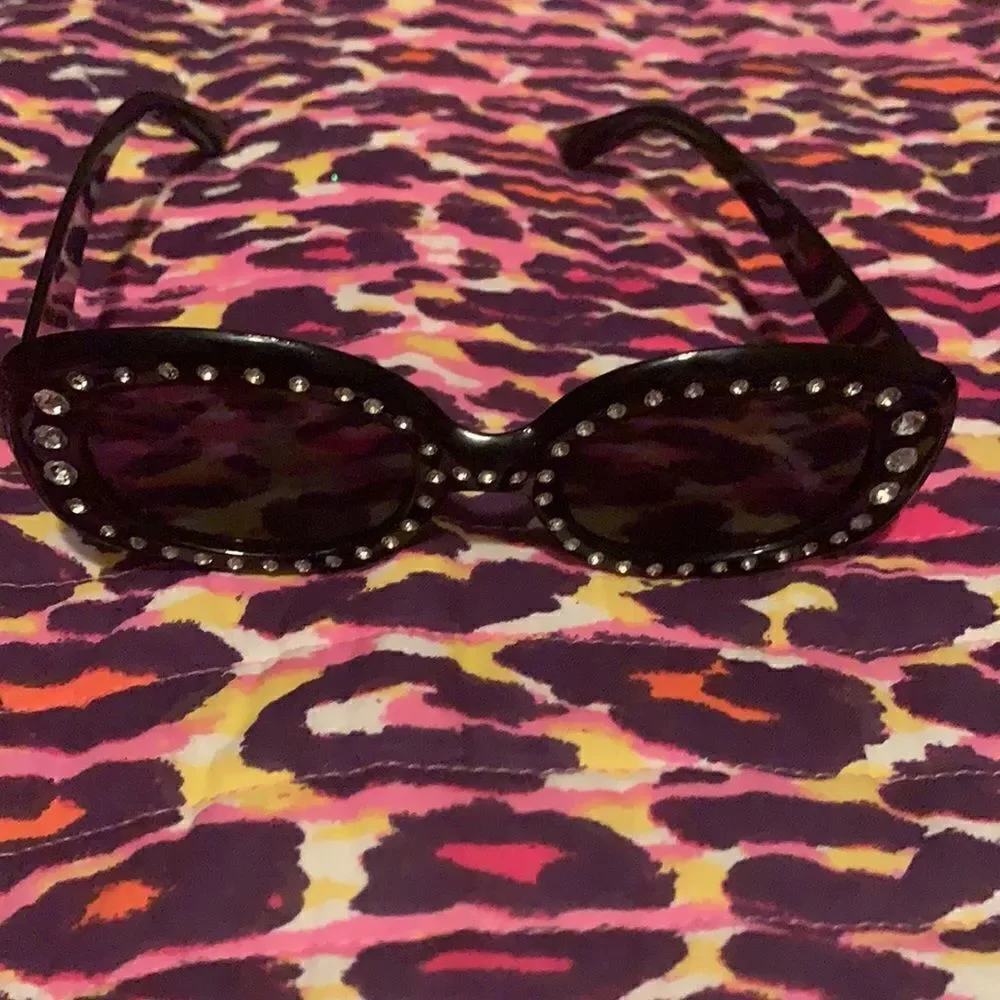 Black Oval Bling Shades‎